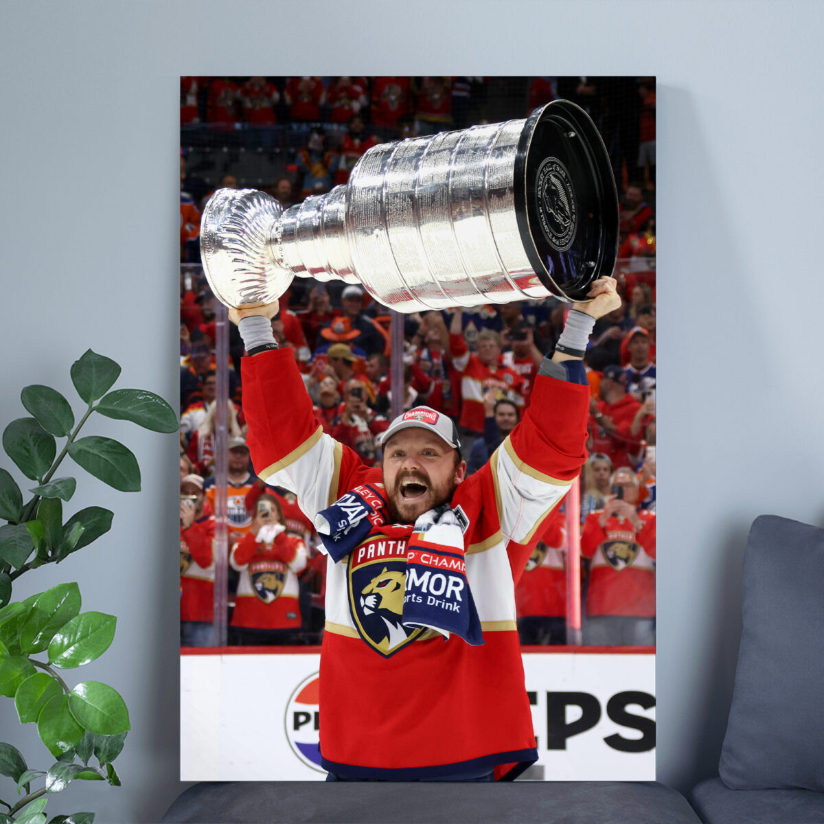 Sam Reinhart win Conn Smythe Trophy Poster - Stanley Cup Final Canvas