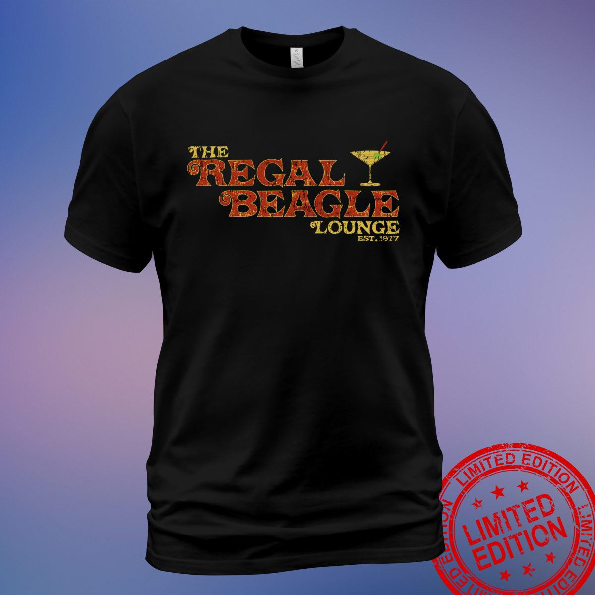 Retro The Regal Beagle Lounge 1977 T-Shirt – Timeless Bar Graphic - Sweatshirt, Hoodie